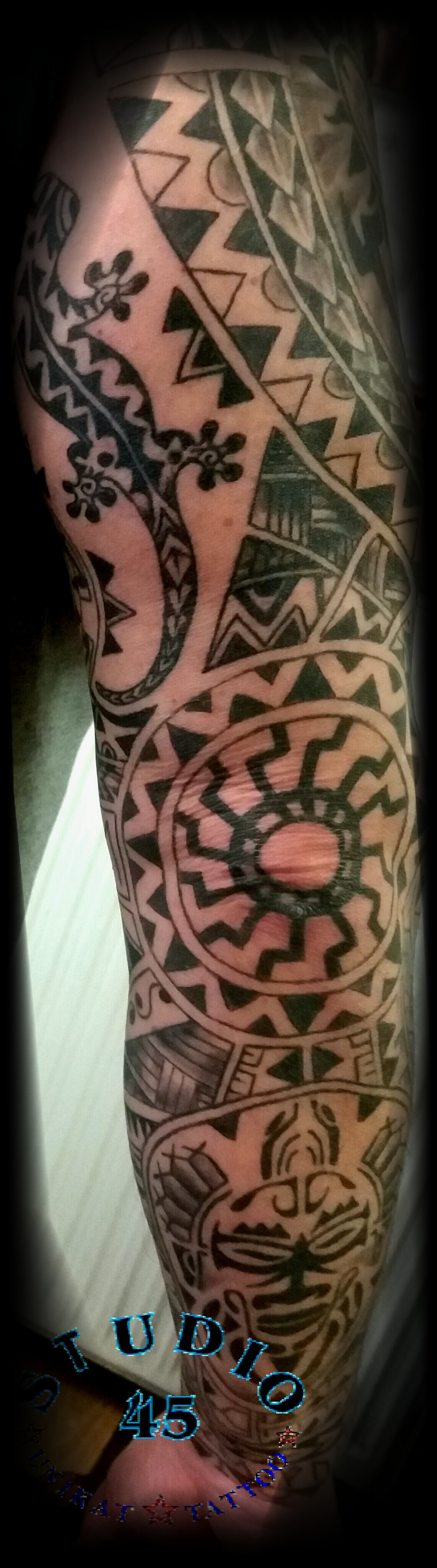 MAORI Spezial Free Hand Work Arm Tattoo Recklinghausen STUDIO 45